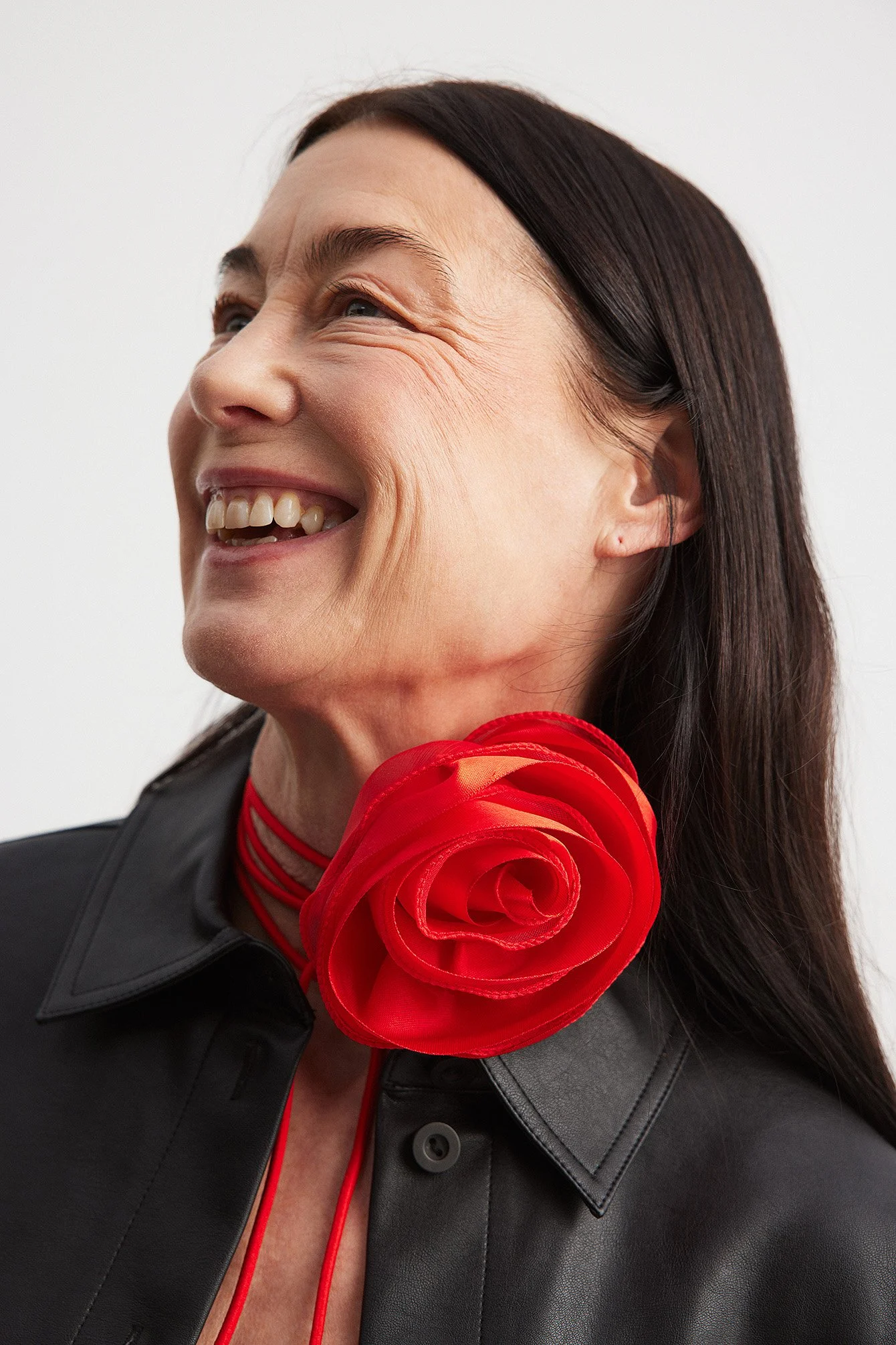 Halskette mit Rosenriemen