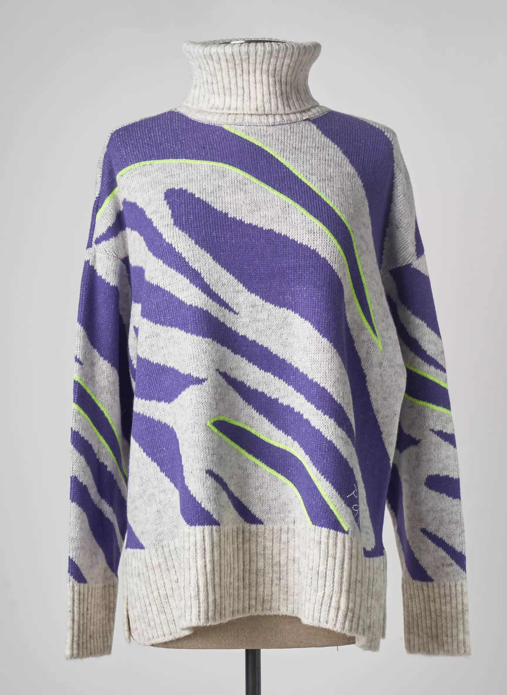 Pame Carrioni Cols Roules Femme couleur violet