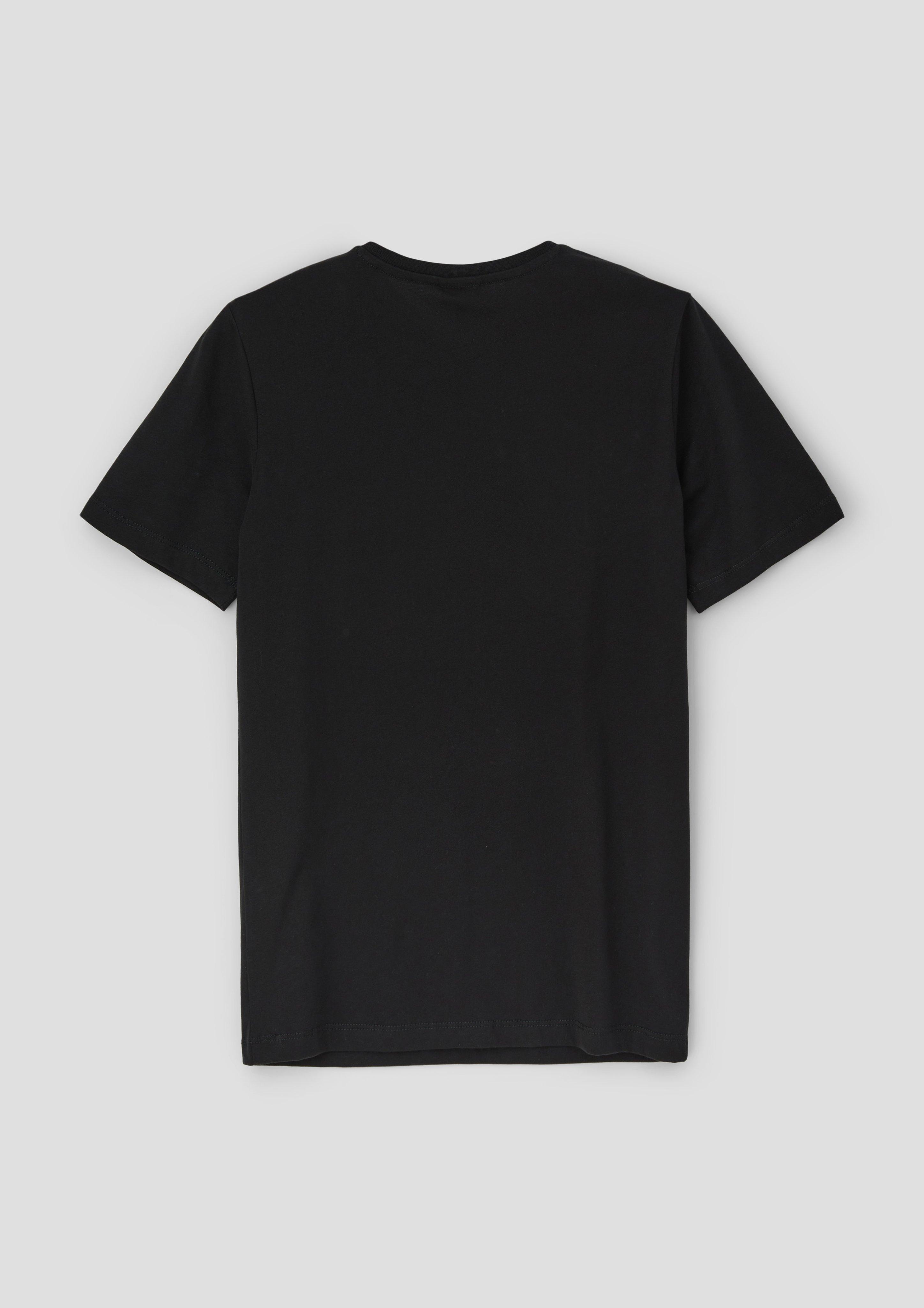 T-Shirt mit V-Ausschnitt  2140088-9999