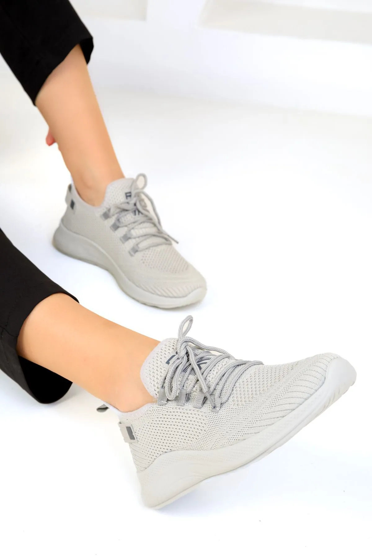 SOHO  Grauer Unisex-Sneaker 16884