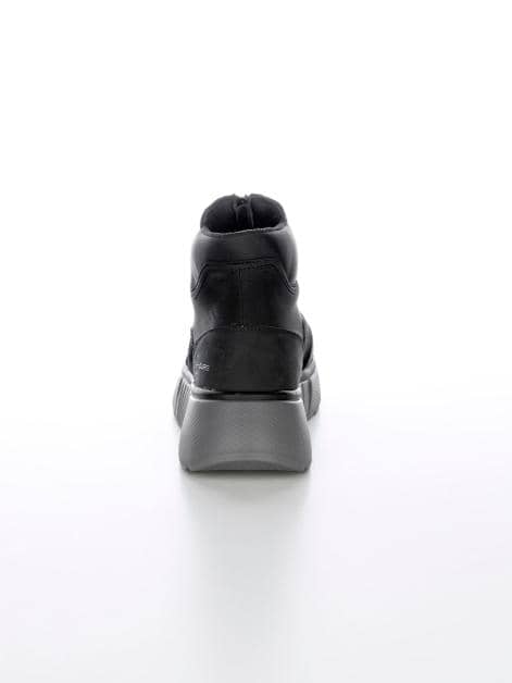 Stiefelette mit sportivem Front Zipper