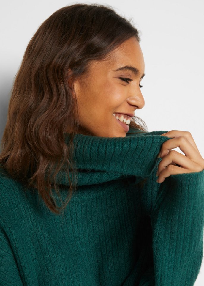 Oversize Pullover mit weitem Kragen