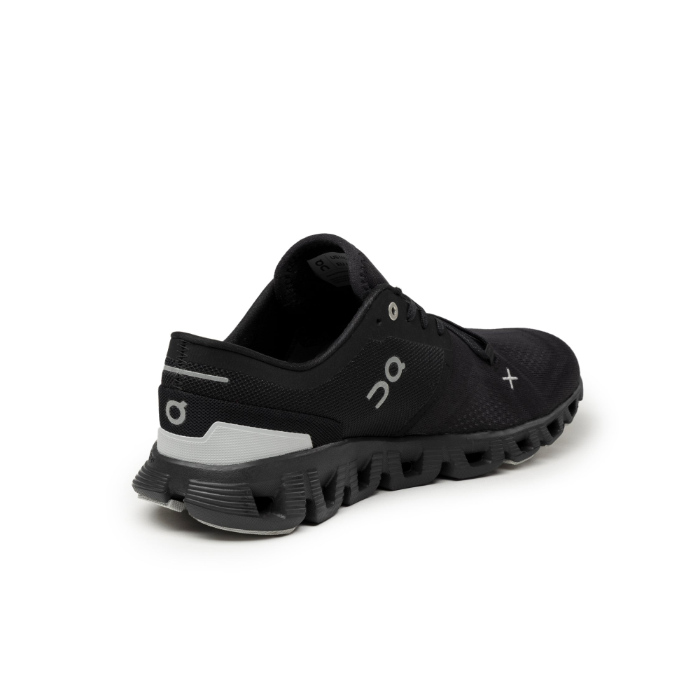 ON Cloud X 3 60.98705 / schwarz