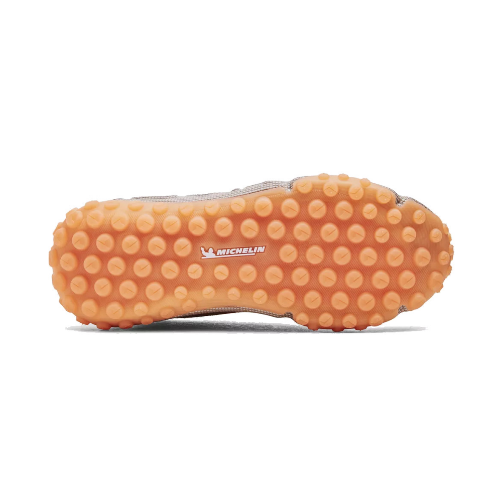 Under Armour UA HOVR FT Summit DELTA 3024921-801 / orange