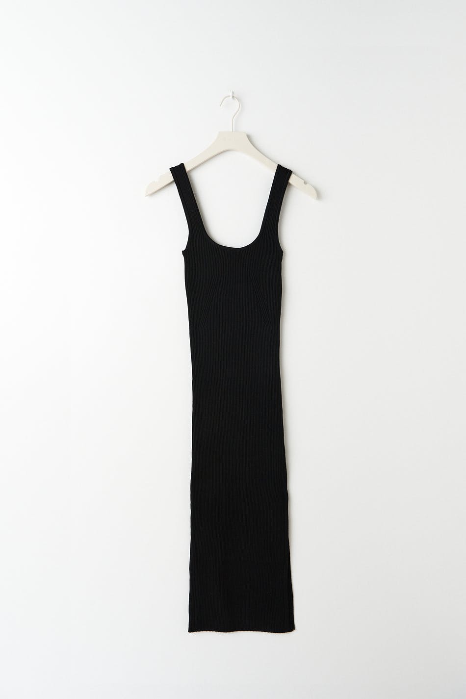 Clara knitted dress