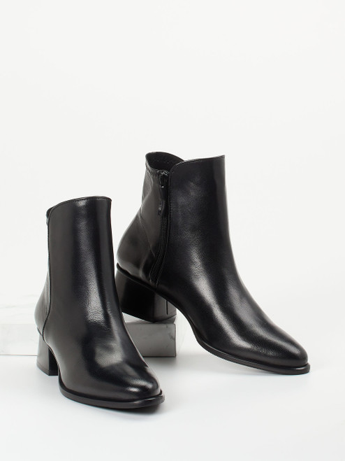 Stiefelette-17130090332 Konstantin Starke