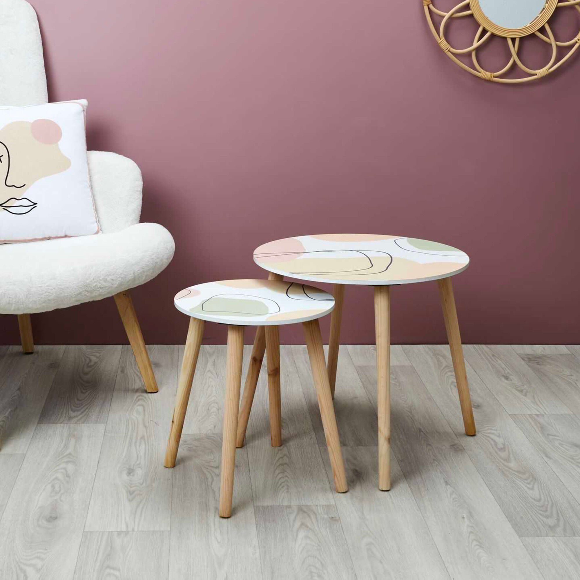 Tables gigognes, plateau motifs abstraits