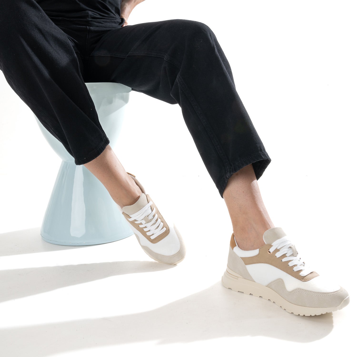 Tennis TEXTO blanche, beige et camel