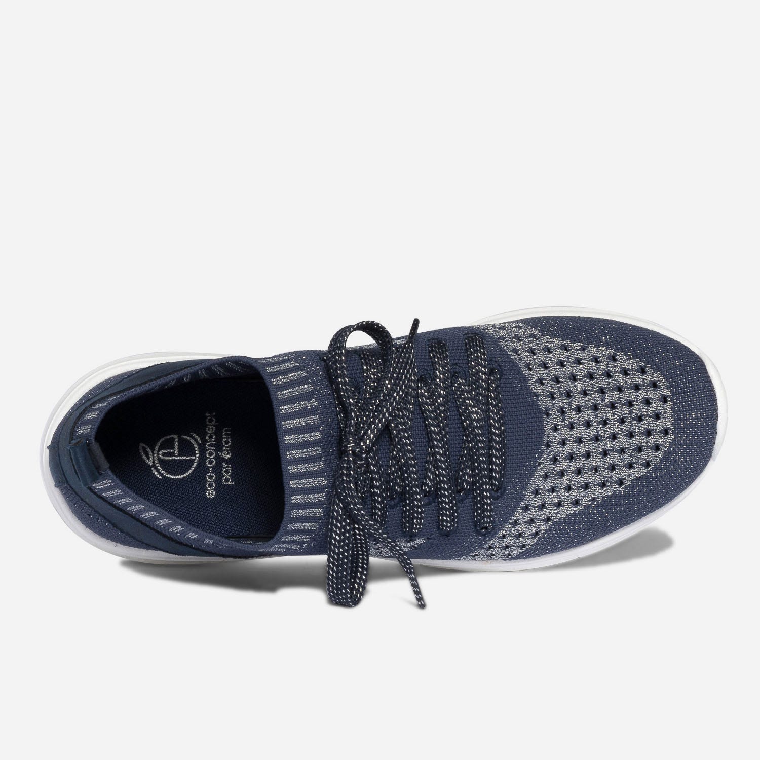 Tennis-chaussette bleue et argentée tricotée éco-conçue