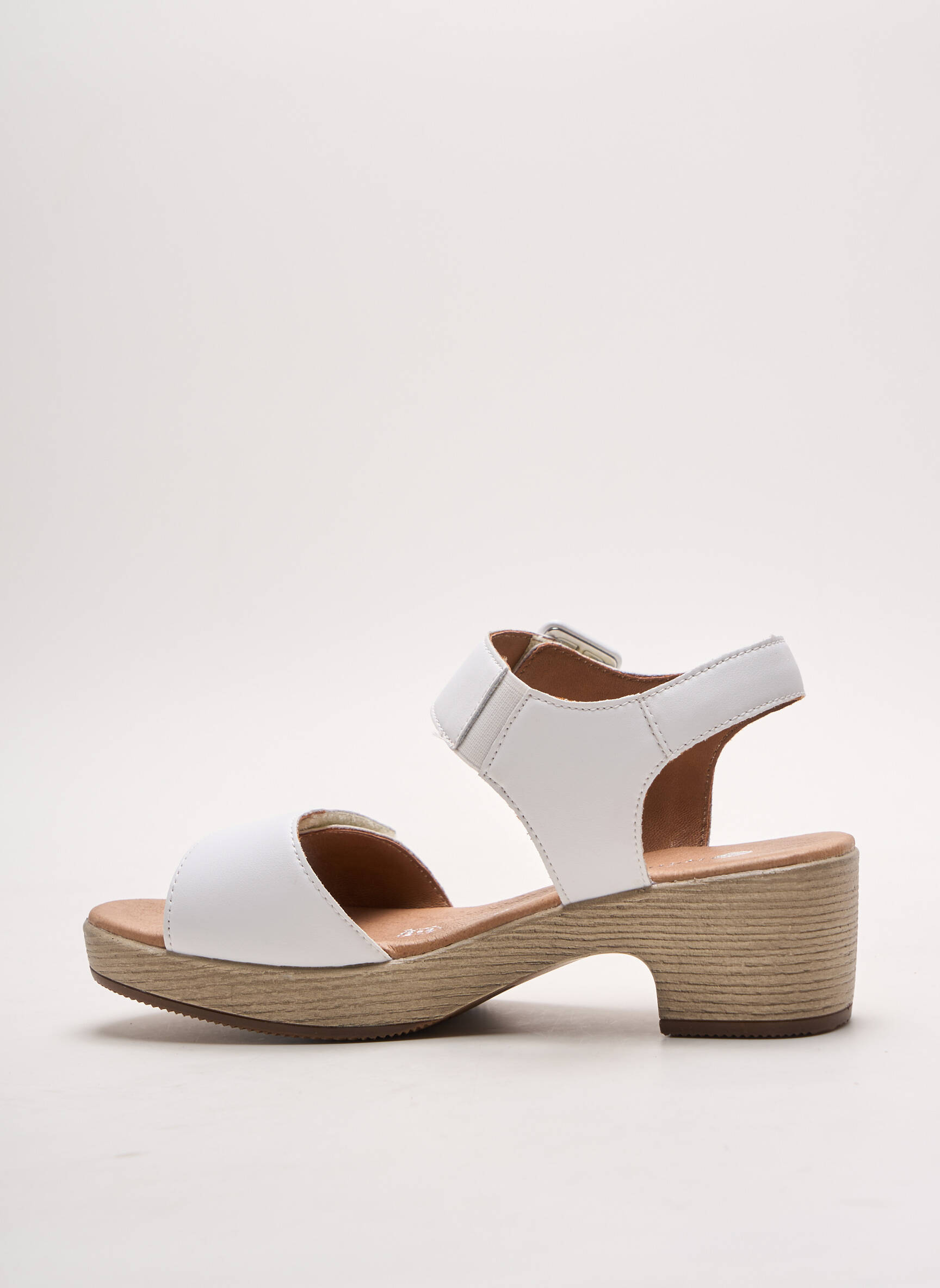 Remonte Sandales Nu Pieds Femme couleur blanc