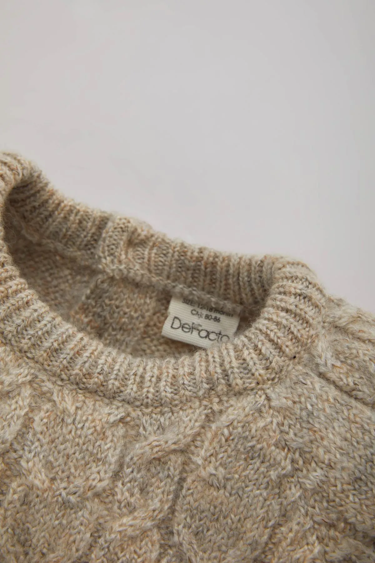 DeFacto  Baby-Pullover mit normaler Passform und Rundhalsausschnitt
