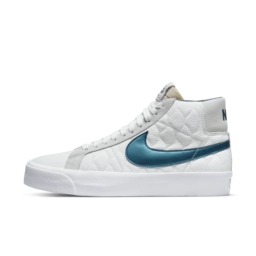 Nike SB Eric Koston x Zoom Blazer Mid DO9399-100 / weiss