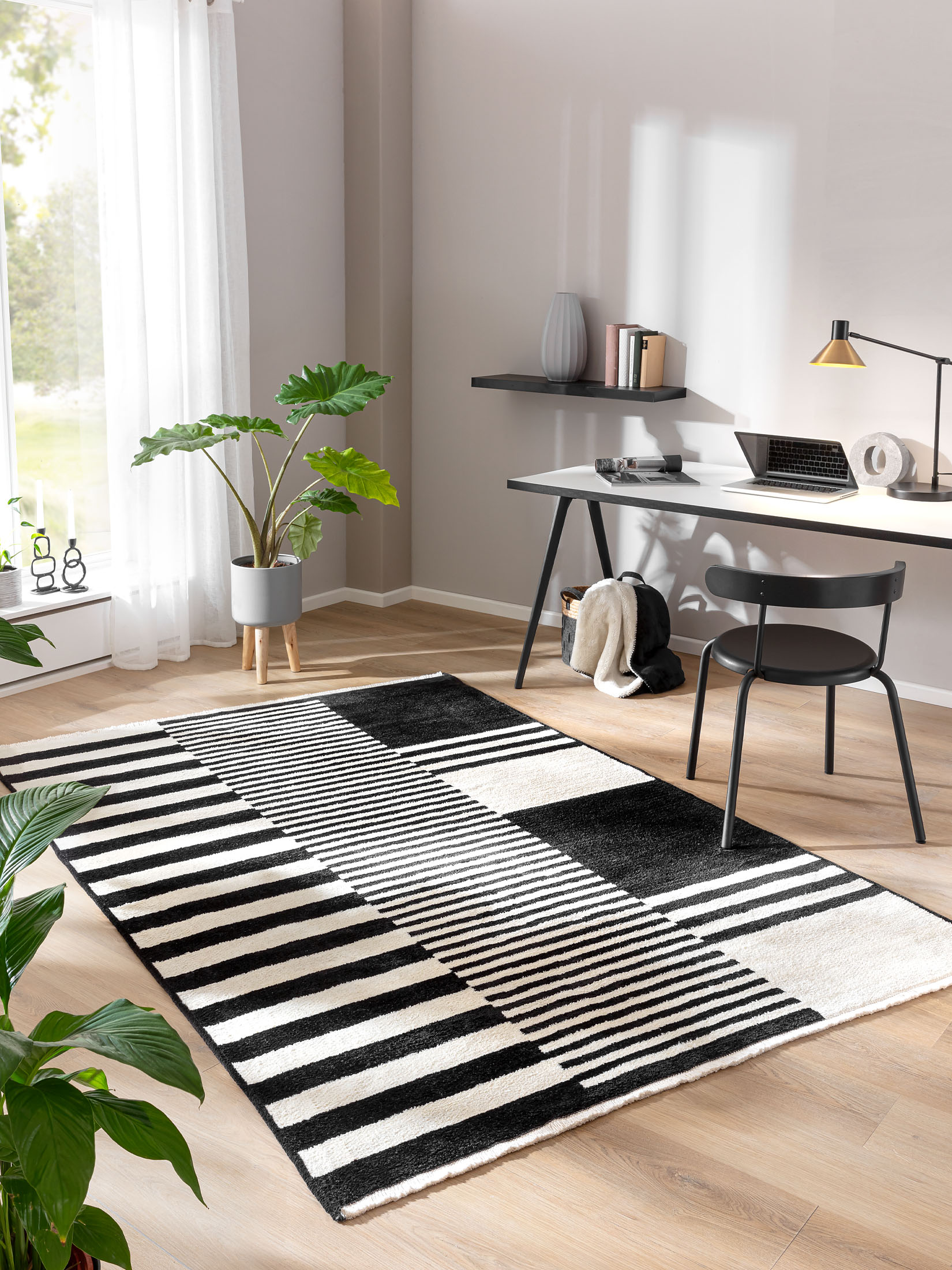 Raya Moderner Teppich, Black/White