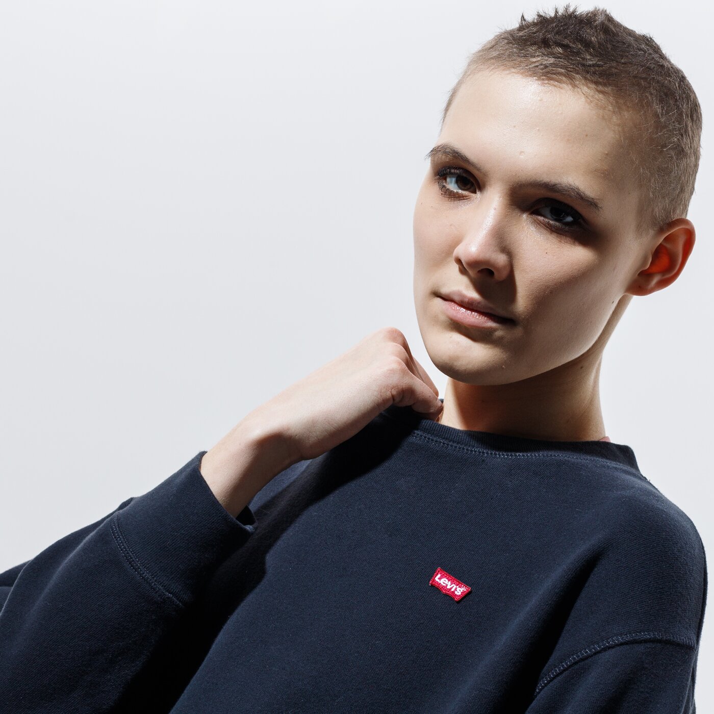 LEVI'S SWEATSHIRT STANDARD CREW Schwarz