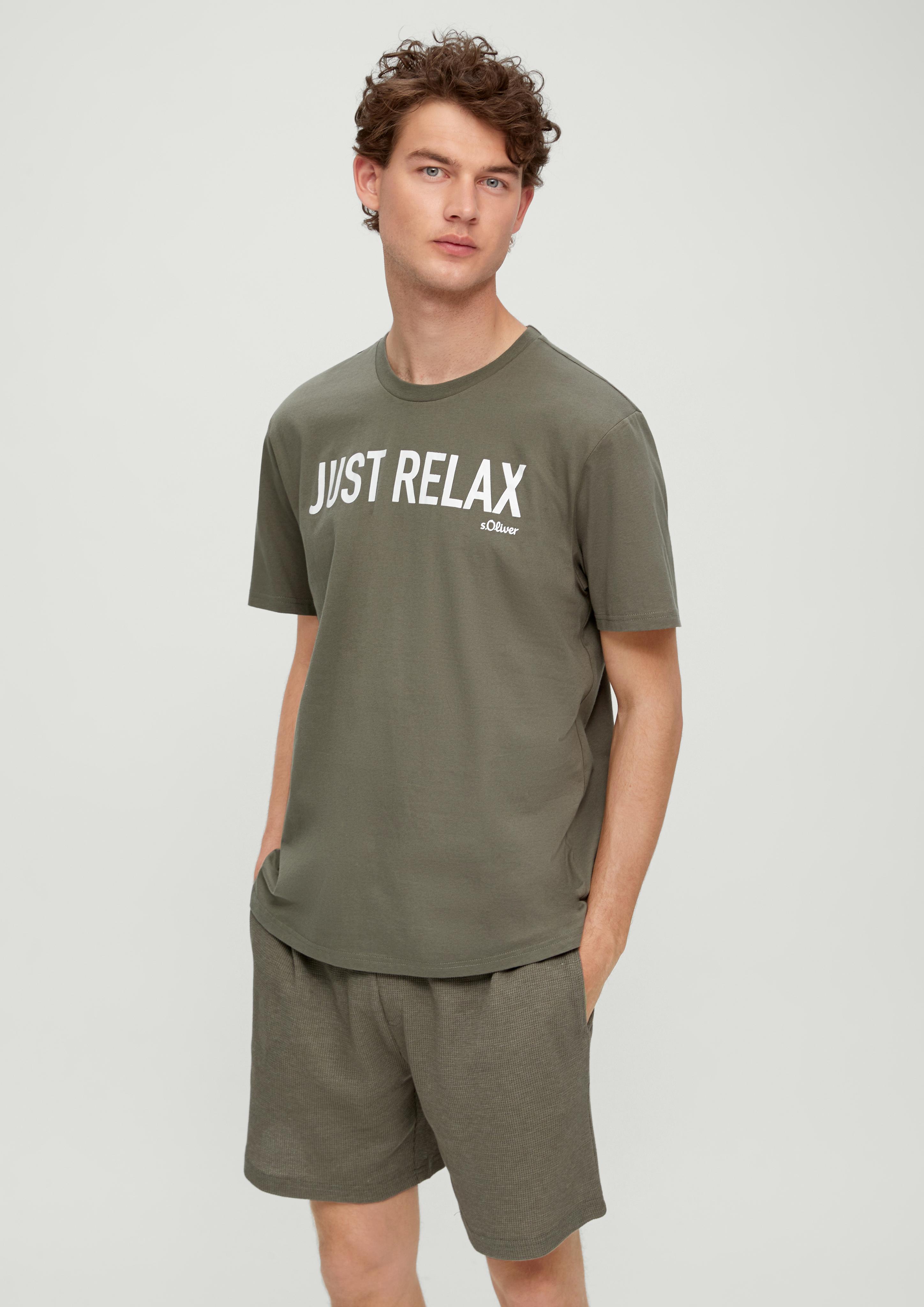 Kurzes Pyjama-Shirt  6008408-7800