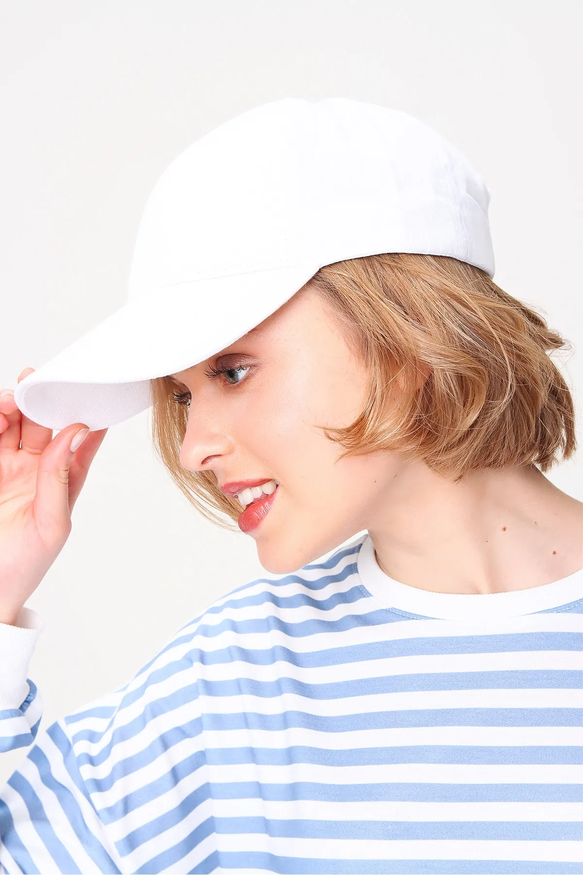 Trend Alaçatı Stili  Weißer Unisex-Hut für Damen ALC-A2160