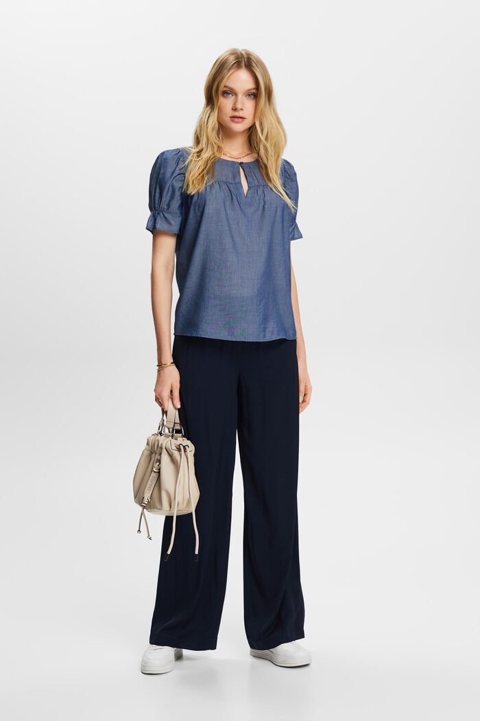 Blouses woven