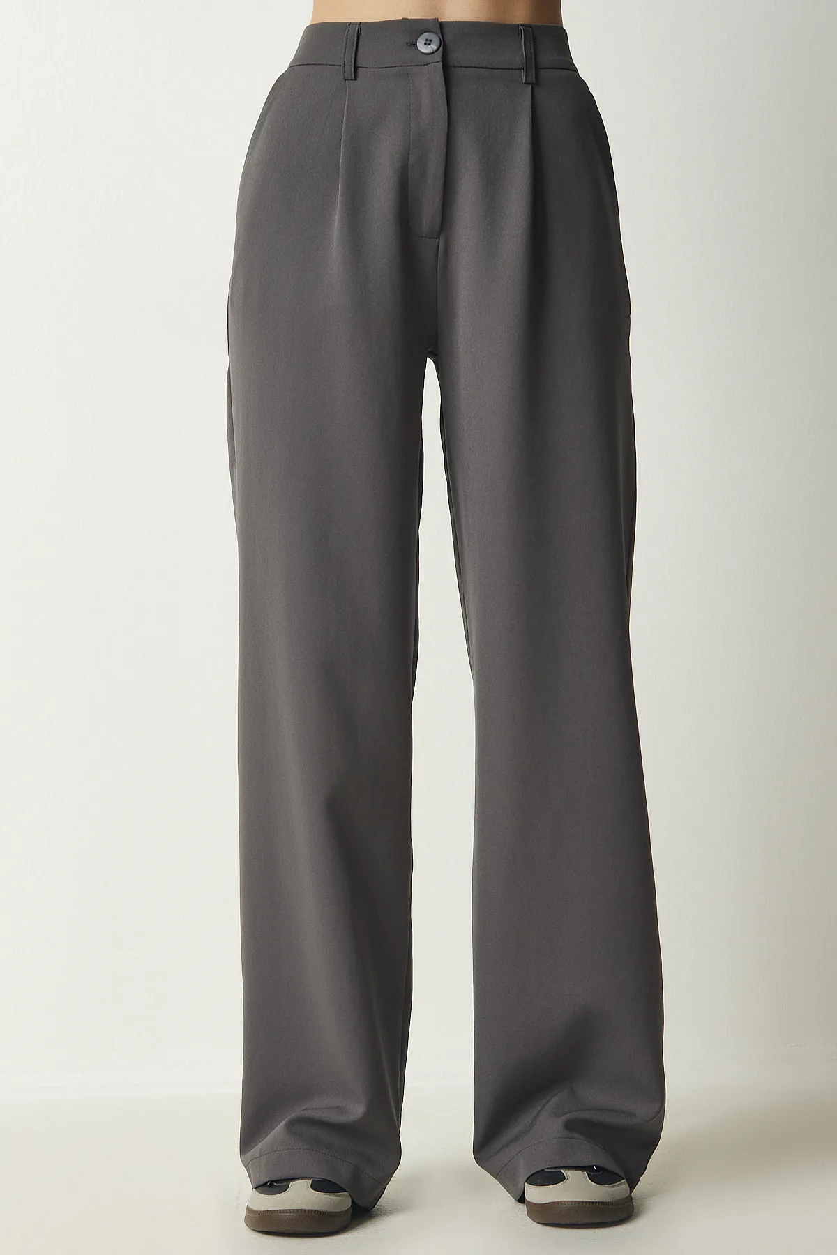 Happiness İstanbul  Graue plissierte Webhose für Damen UB00188