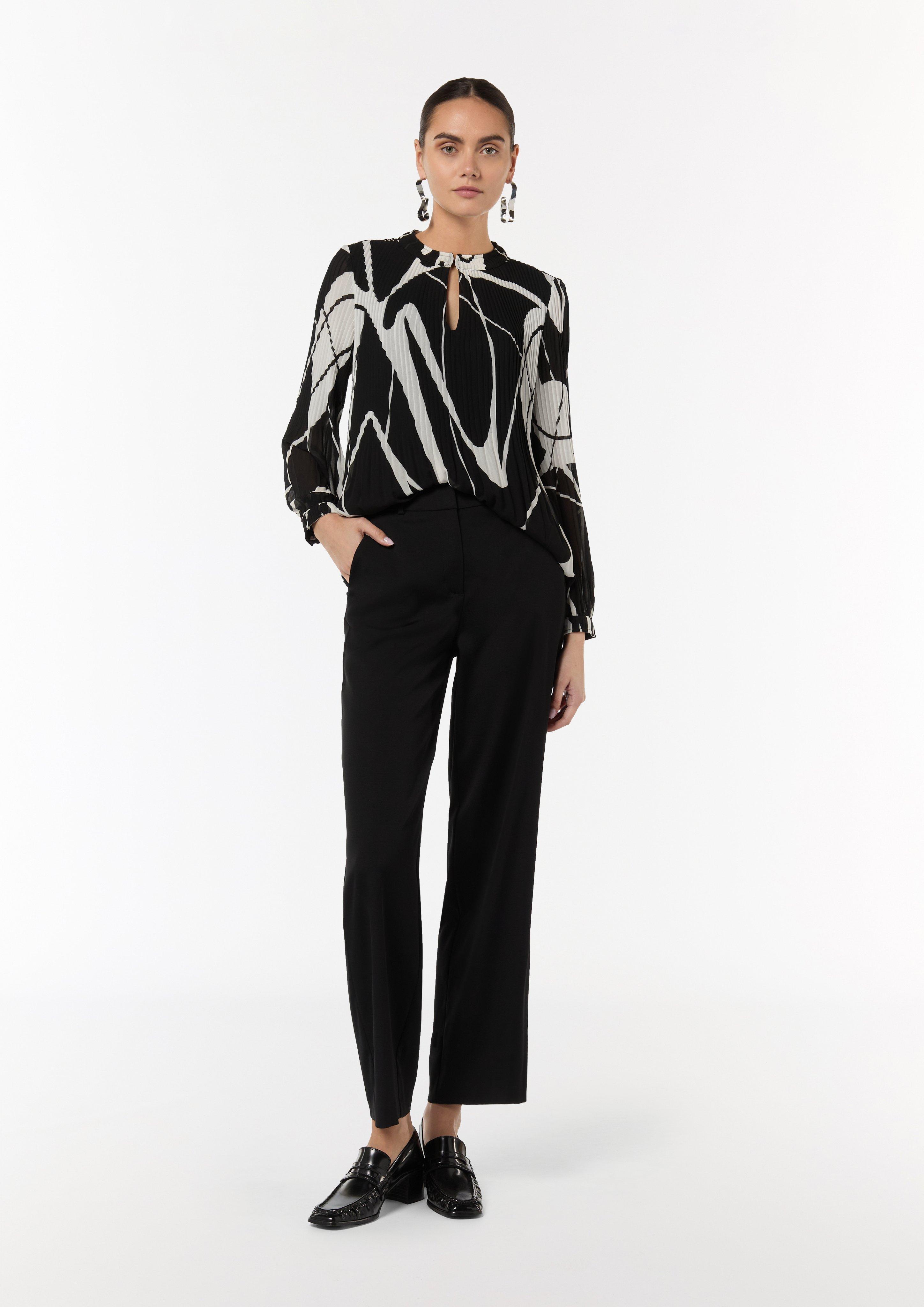 Bluse mit Plisseefalten - schwarz