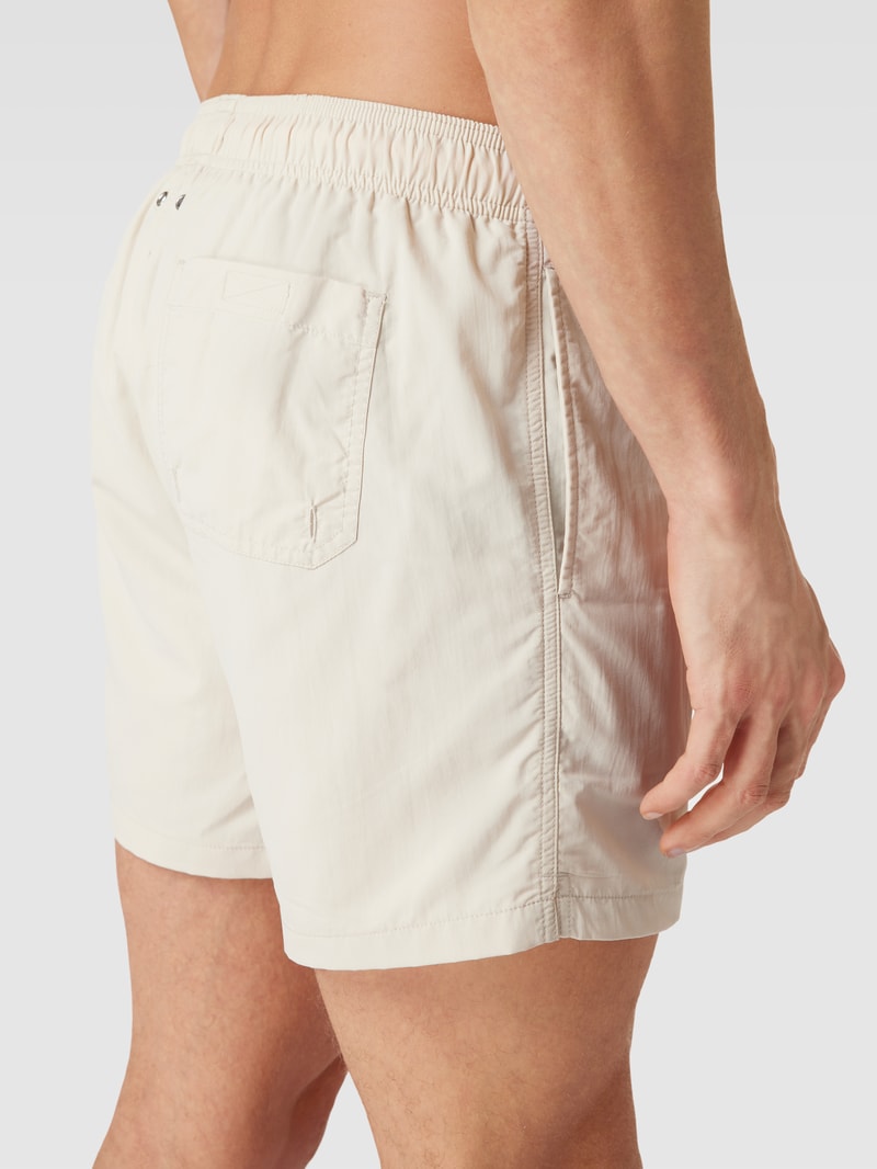Badehose mit Label-Stitching in beige