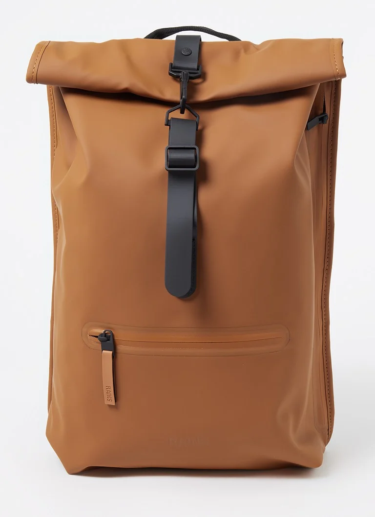 Mochila Rains Rolltop W3 com compartimento para laptop de 16 polegadas e revestimento repelente à água.