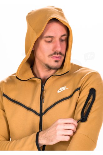 Nike Tech Fleece M