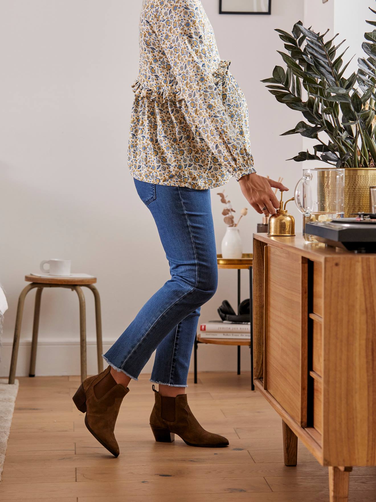 Jean droit effiloché de grossesse entrejambe 68 cm bleu denim