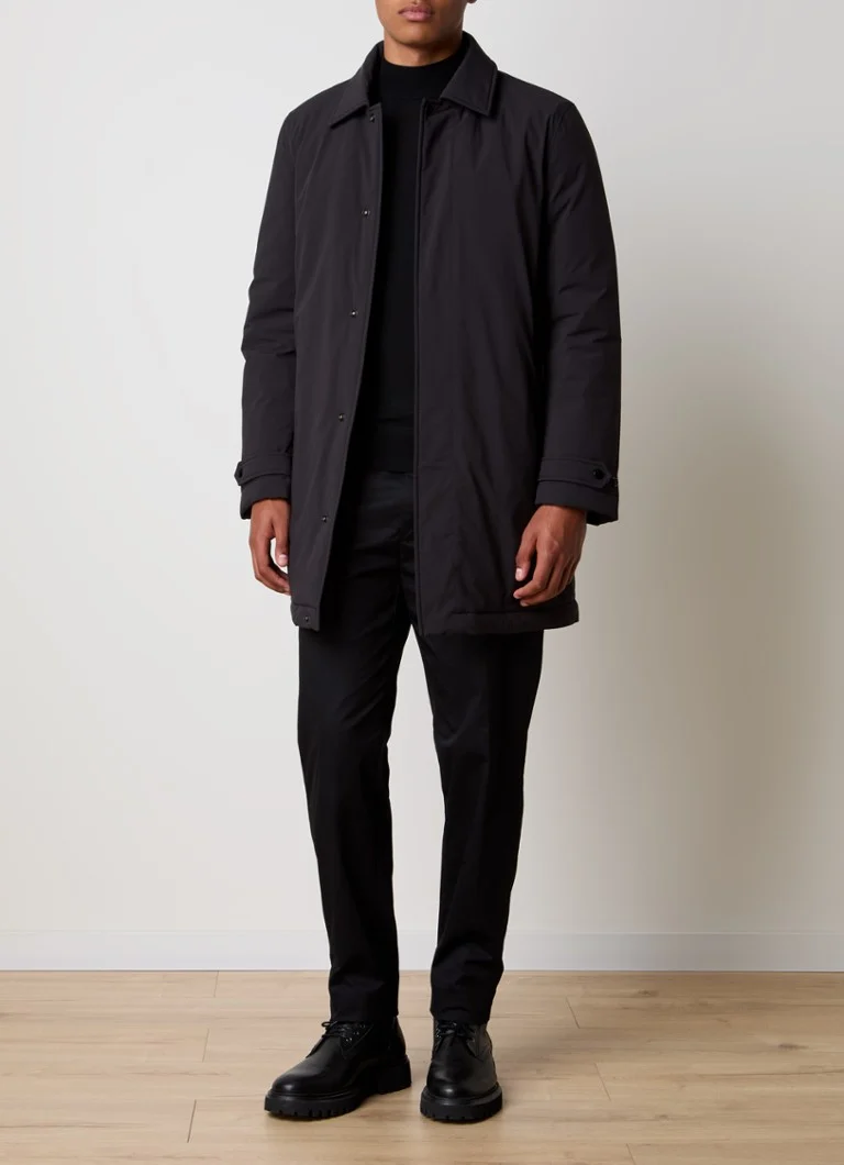 Woolrich Parka with hood and zipper pockets
