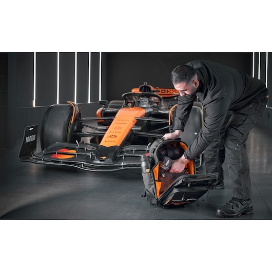 DeWalt Accessories DWST60101-9 McLaren værktøjsrygsæk med hjul