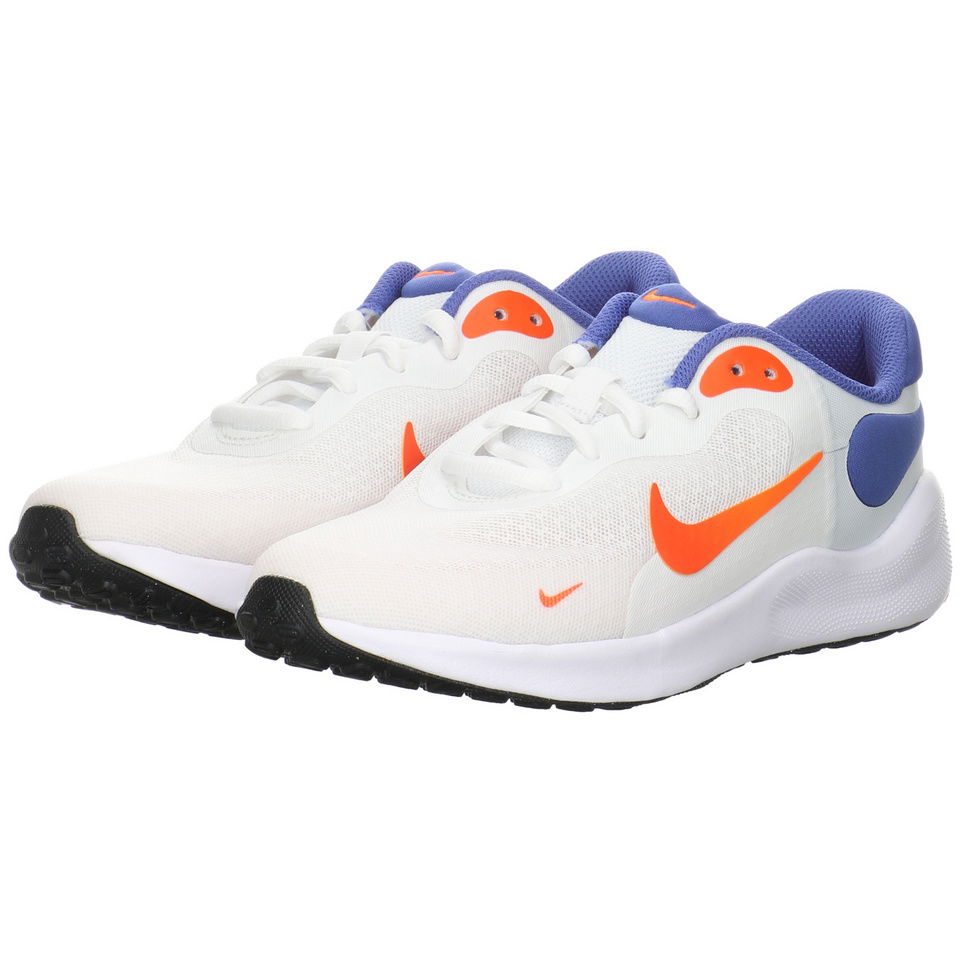 Nike Revolution 7 Sneaker