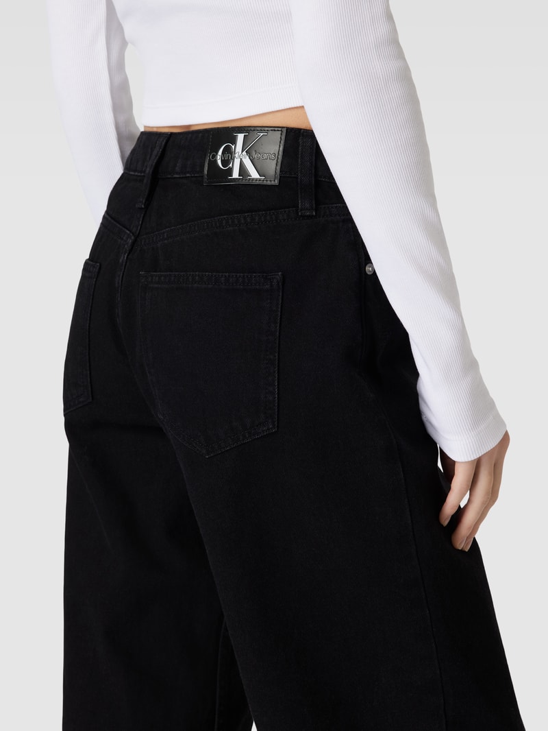 Straight Leg Jeans in unifarbenem Design Modell '90 S STRAIGHT' in black