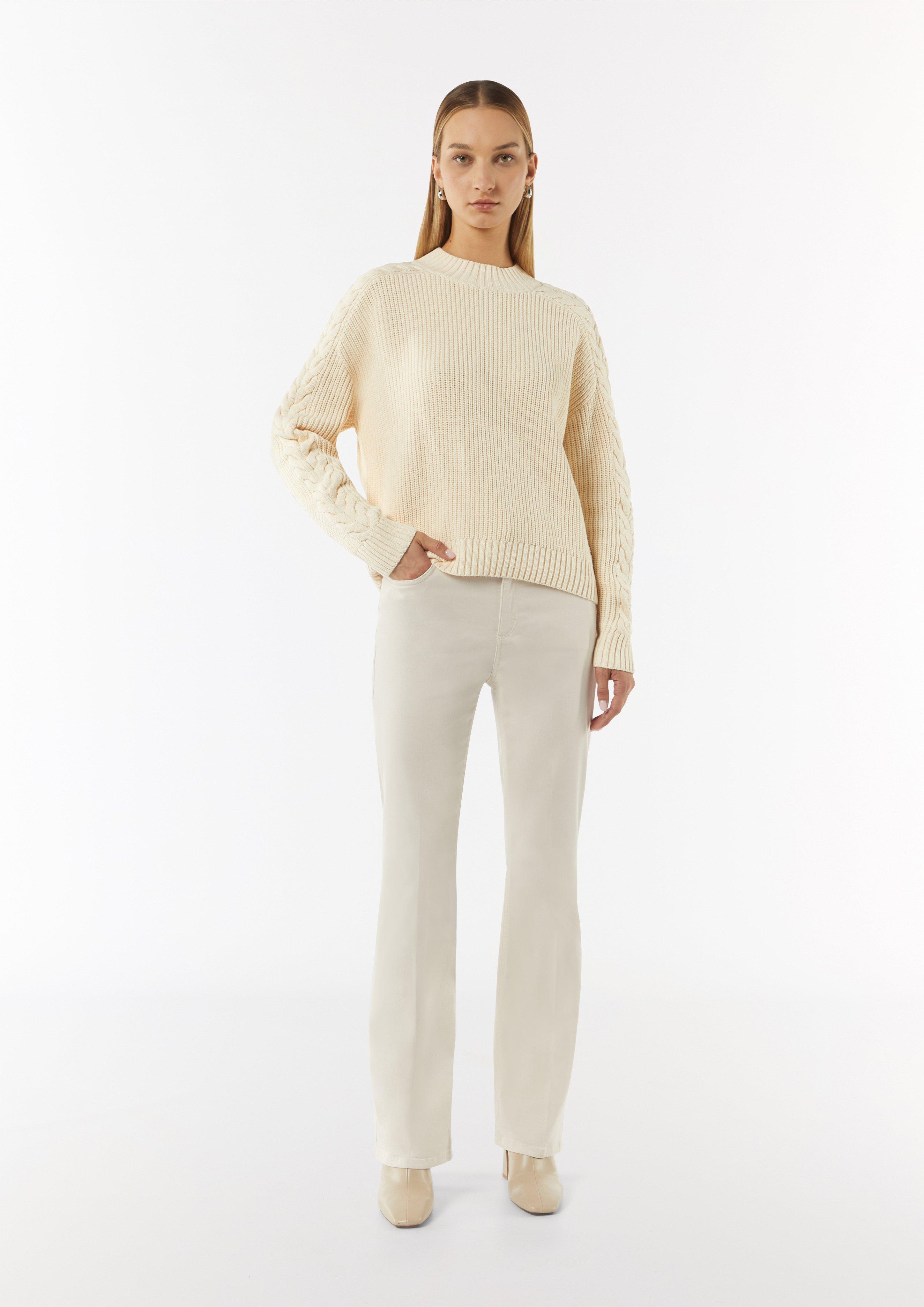 Strickpullover mit Zopfmuster - creme