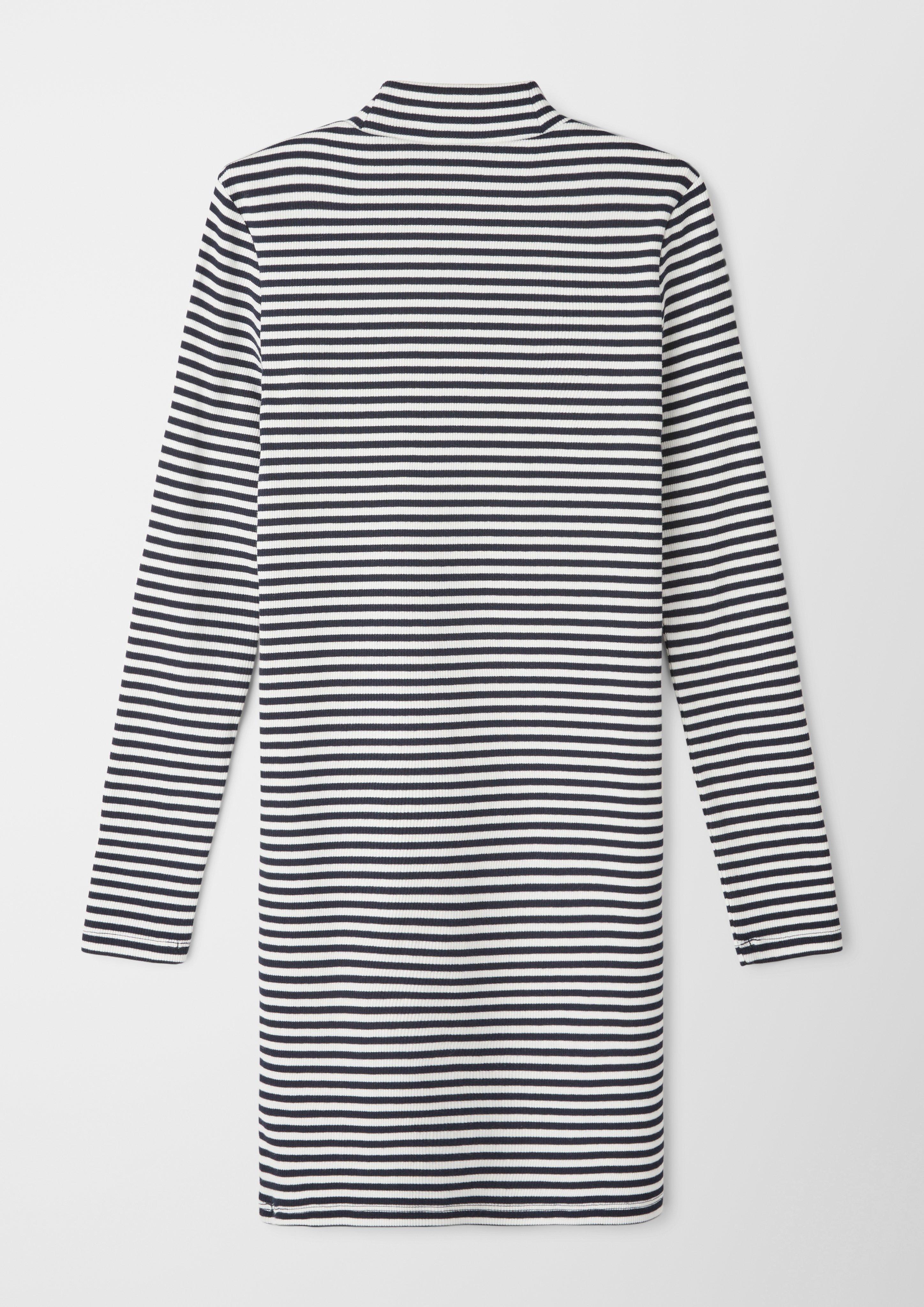 Kleid in Rippstruktur  2122411-59G2
