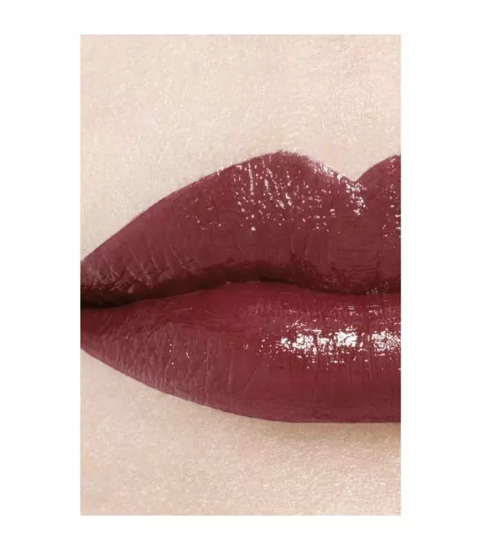 ROUGE COCO BLOOM Le rouge à levrès hydratant et repulpant longue tenue, couleur et brillance intenses