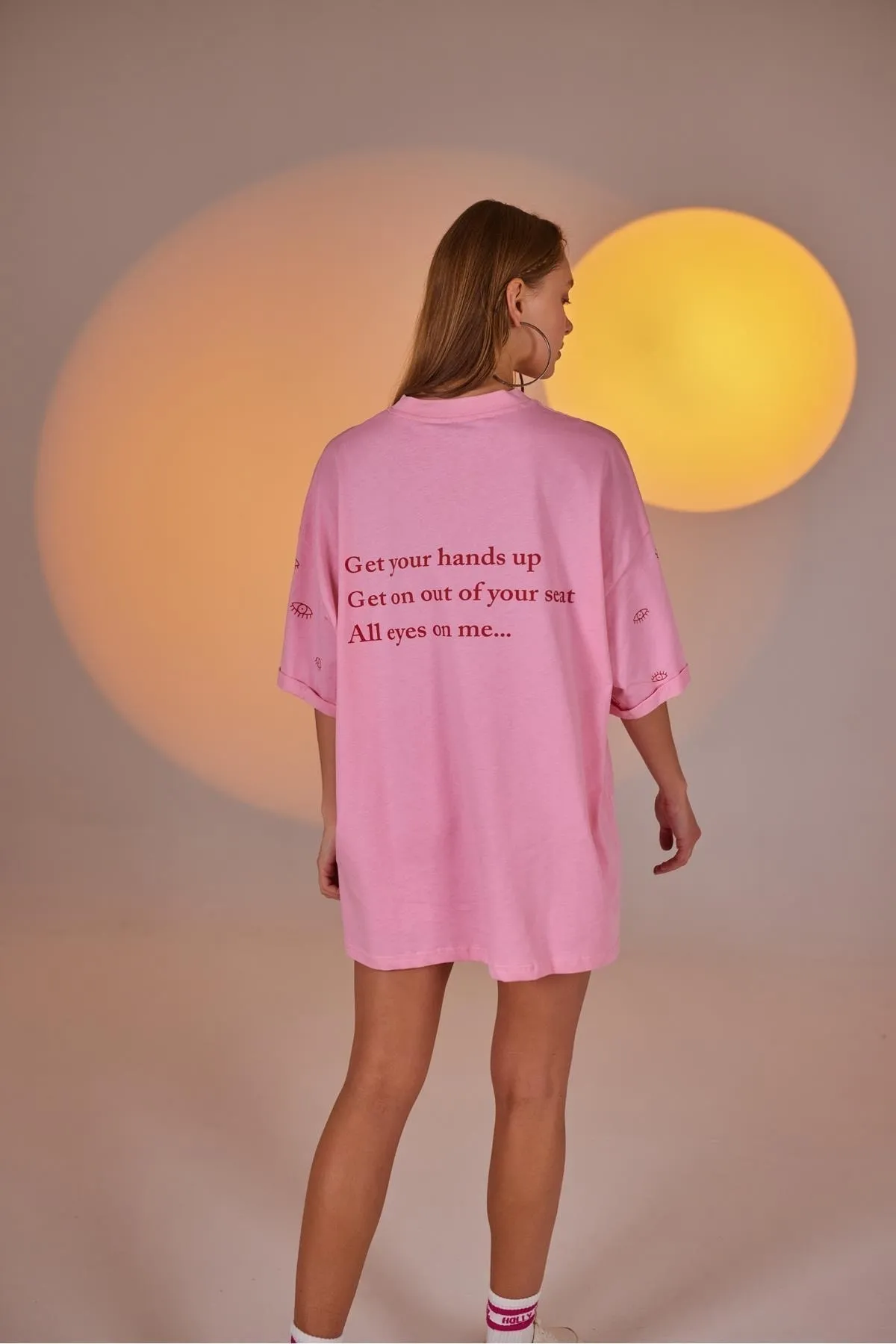HOLLY LOLLY  Eye bedrucktes Oversize-Eye-T-Shirt-Biker-Strumpfhosen-Set in Rosa