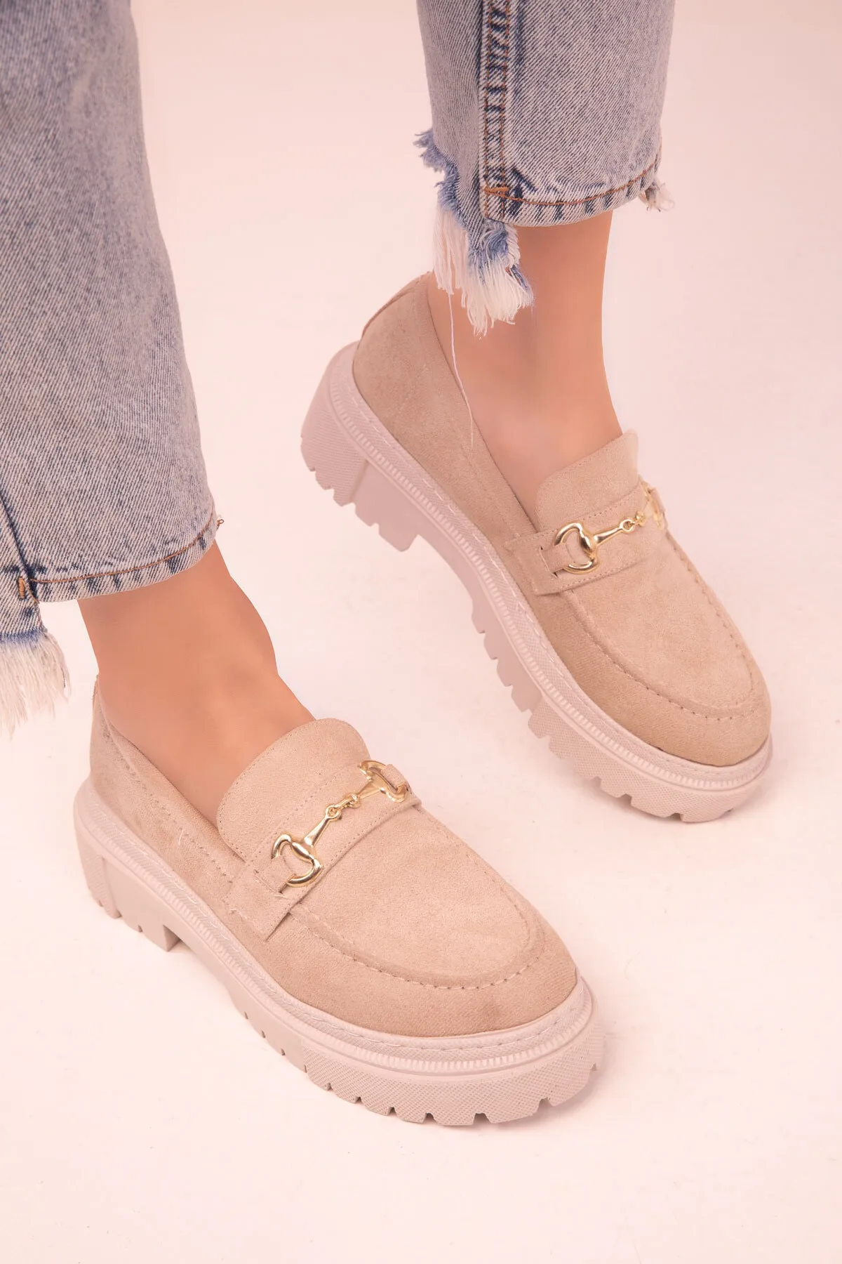 SOHO  Beige Wildleder Damen Freizeitschuhe 17542