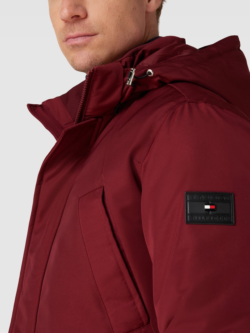 Daunenjacke mit Brusttaschen Modell 'ROCKIE' in dunkelrot