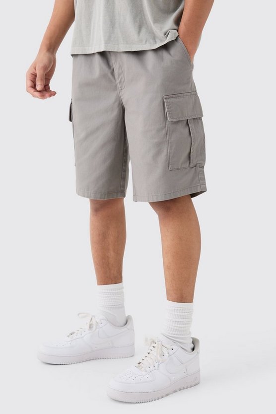 Lockere graue Cargo-Shorts mit elastischem Bund