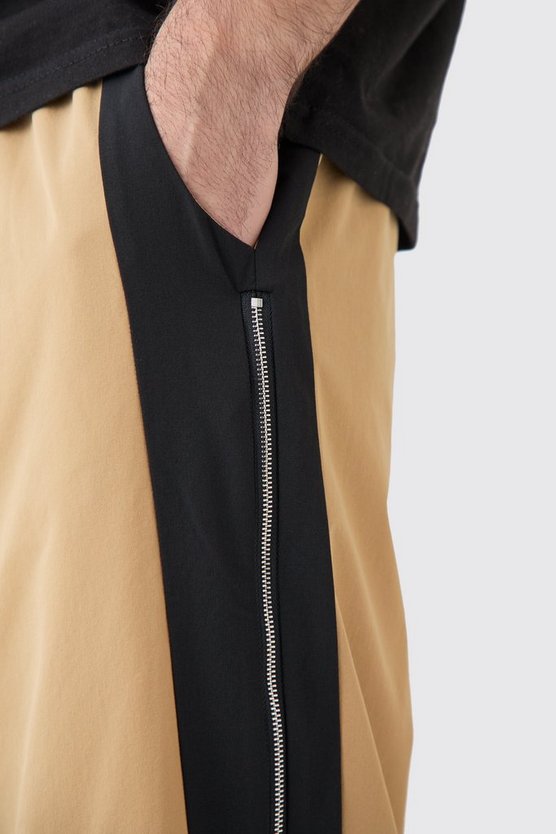 Stretch-Hose mit weitem Bein und Reißverschluss
