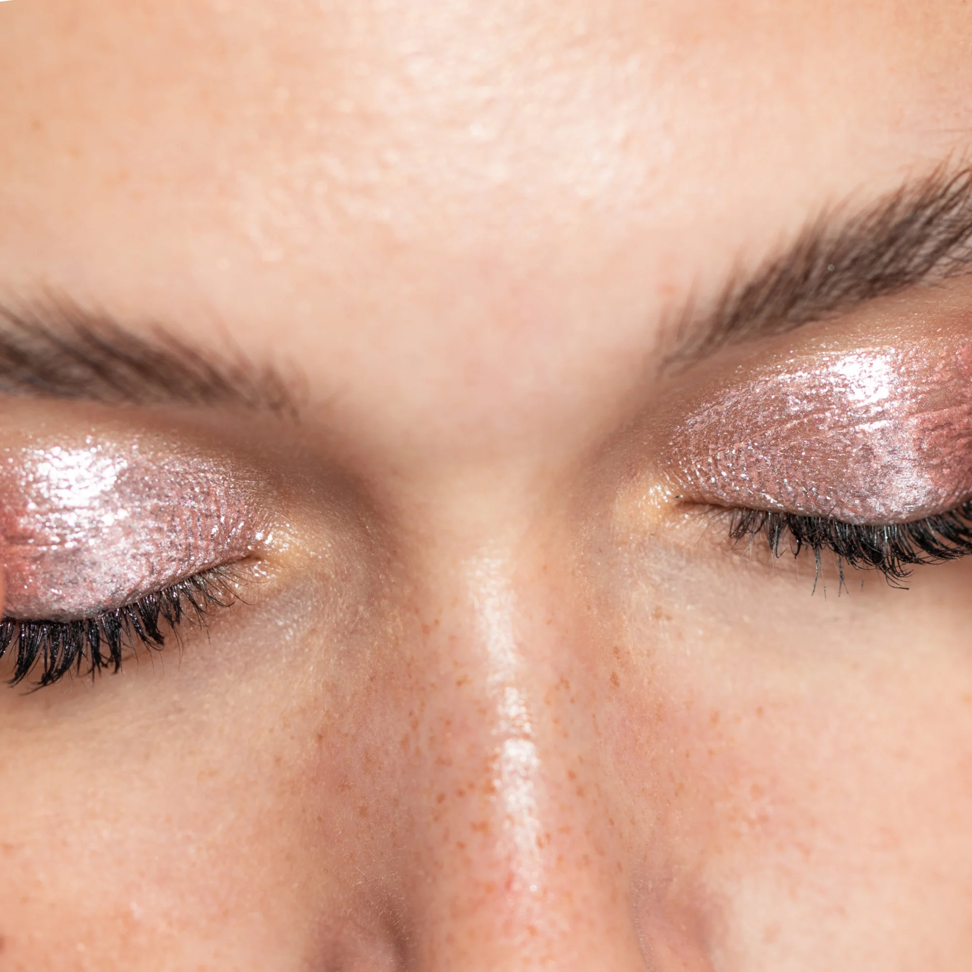 Occhi Dreamy Shine Liquid Eyeshadow - Ombretto crema