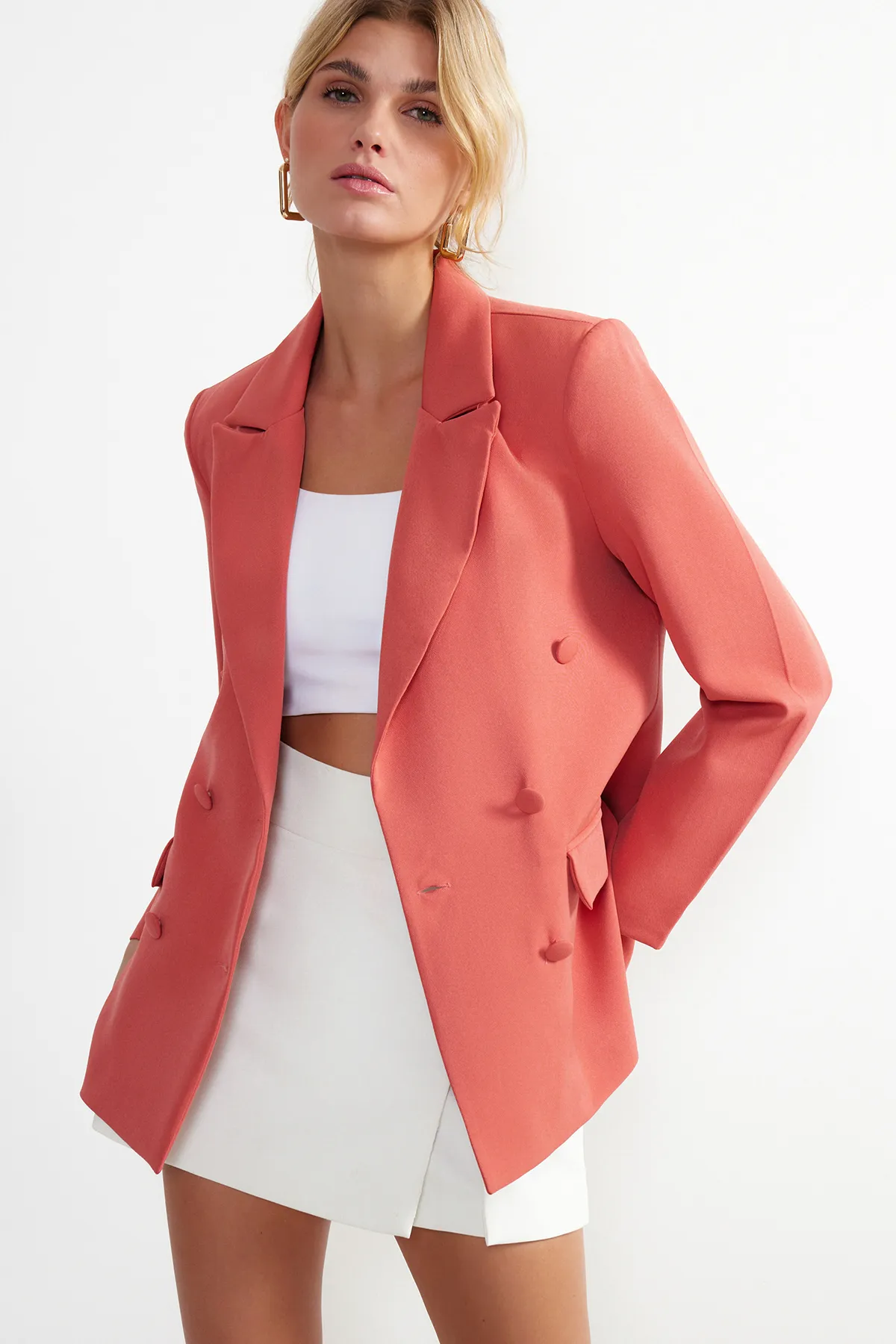 Trendyol Collection  Granatapfelblumen-Blazer mit regulärem Futter, zweireihigem Verschluss, gewebt, TWOSS21CE0137