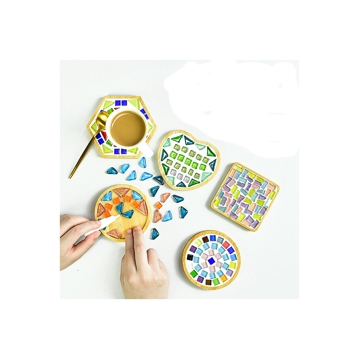 Mosaik-DIY-Untersetzer, kreatives handgefertigtes Materialpaket Eltern-Kind-Aktivitätscollage-Spielzeug für Kinder Deko-Bastelsets