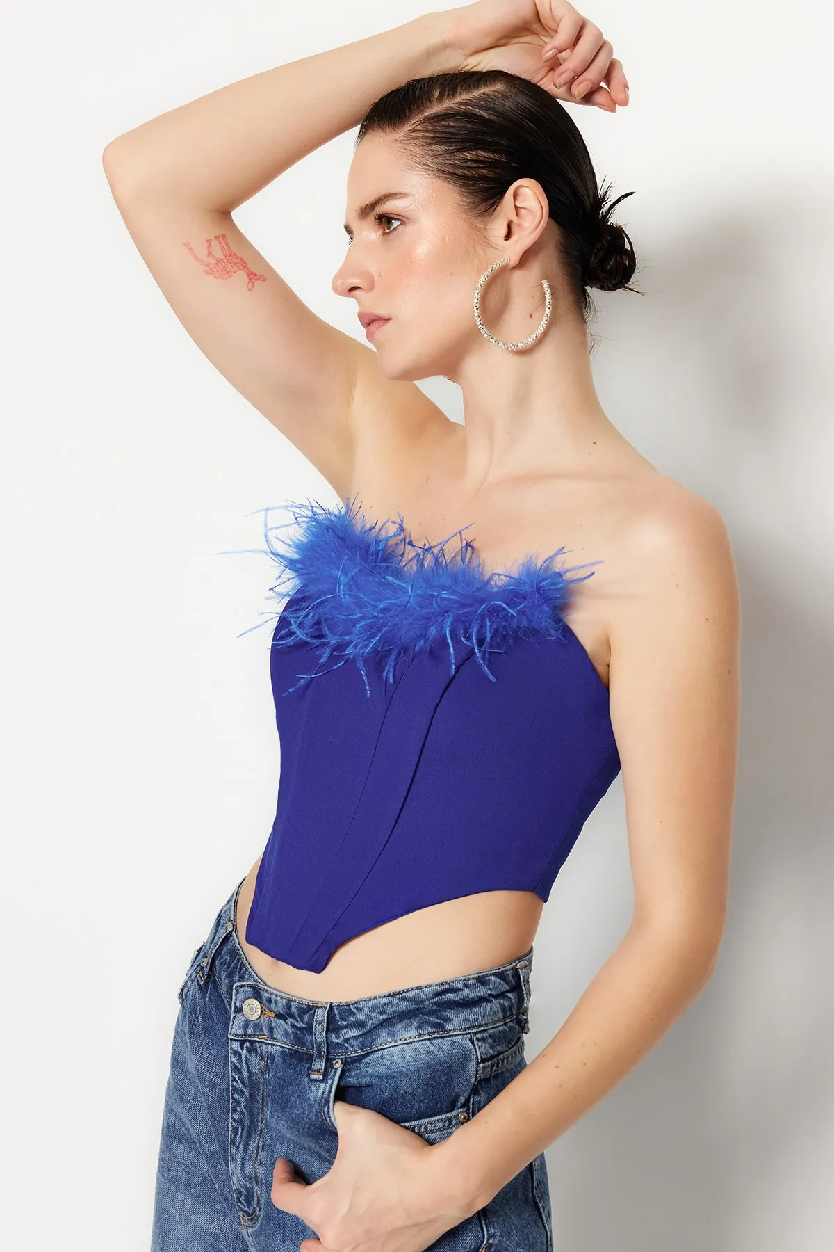 Trendyol Collection  Saks Crop Lined Woven Bustier Bustier TPRSS22BS00018