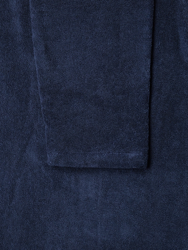 Bademantel aus Frottee in marineblau