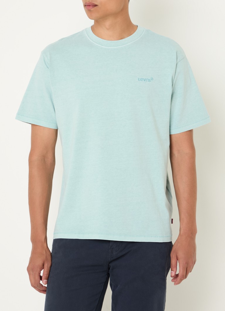 Camiseta Levi's com logotipo