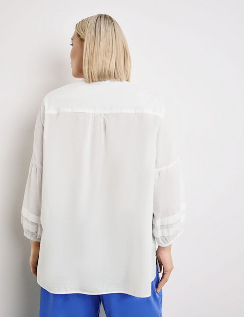 Leichte Baumwollbluse mit Ballonärmeln
