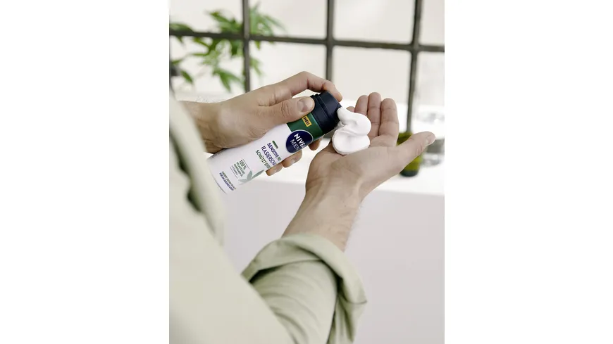 NIVEA MEN Sensitive Pro Rasierschaum 200 ml