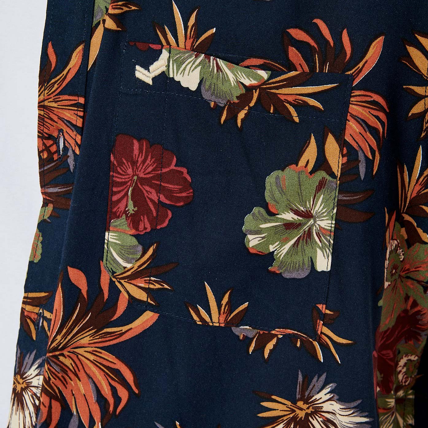 CHILL  Chemise bleue fleurie homme