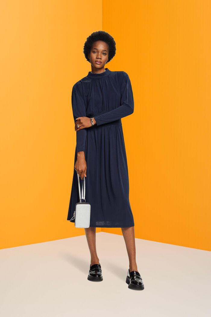 Drapiertes Midikleid