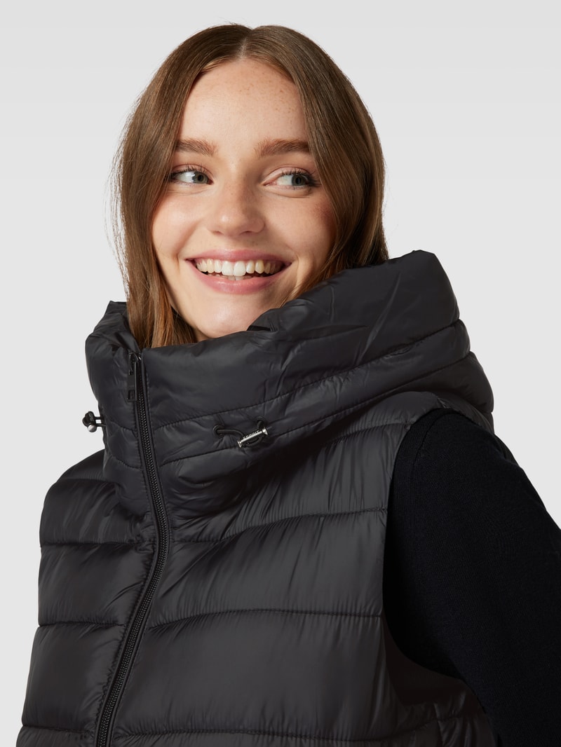 Oversized Steppweste mit Reißverschlusstaschen in schwarz